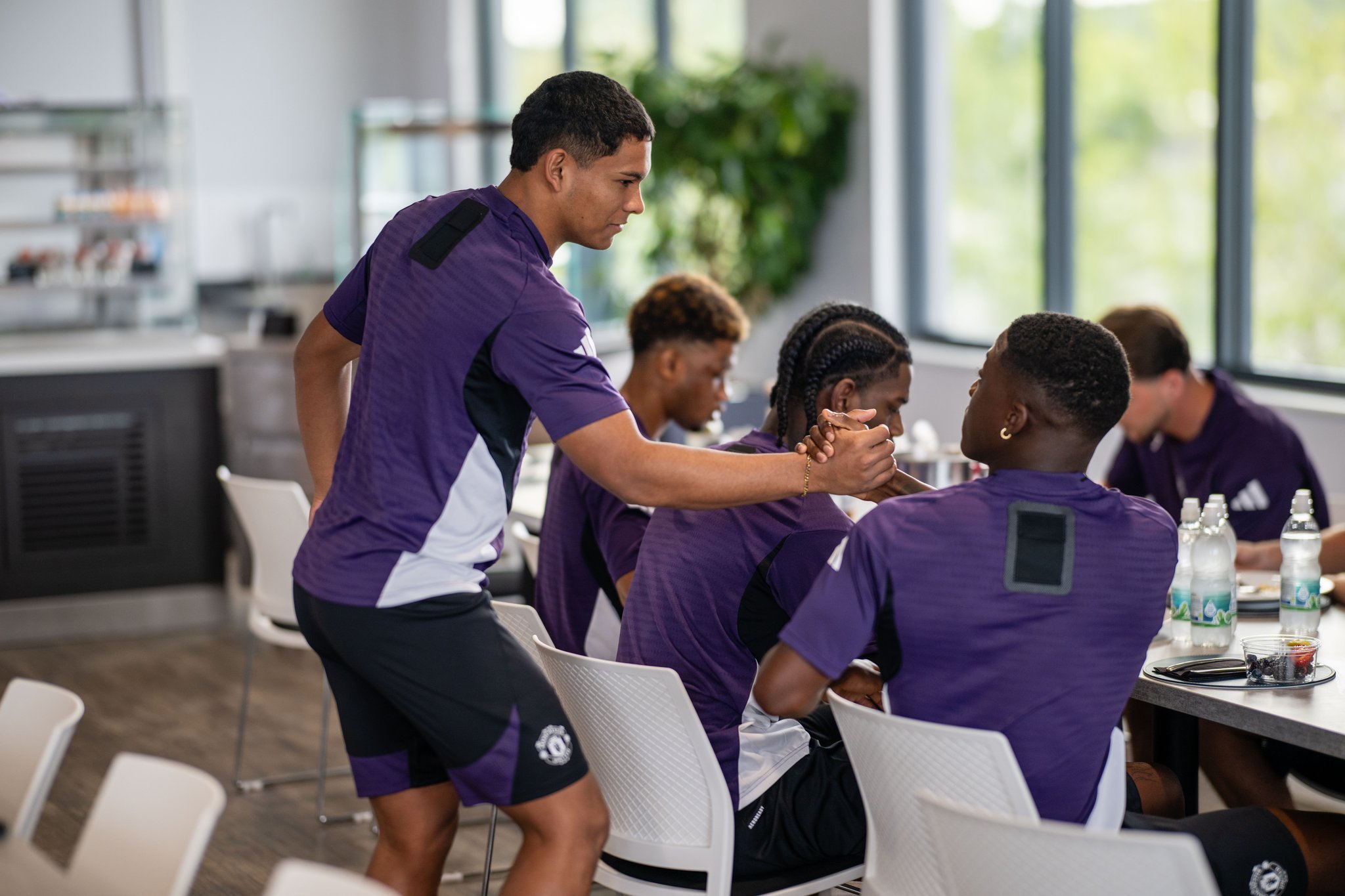 美高梅官方网站-曼城发布备战花絮，今晚主帅复盘，全明星赛任务艰巨，赛季目标并未改变