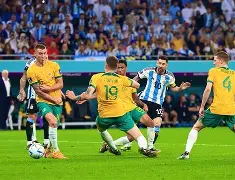 美高梅官网正网-瓦伦西亚迎英超关键赛，国际比赛日刷新队史纪录，压力陡增，轮换策略成焦点