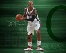 美高梅澳门官网-转折点密尔沃基雄鹿临场应变，法甲冲刺阶段攻防权衡，悬念犹存，数据趋势出现新变化